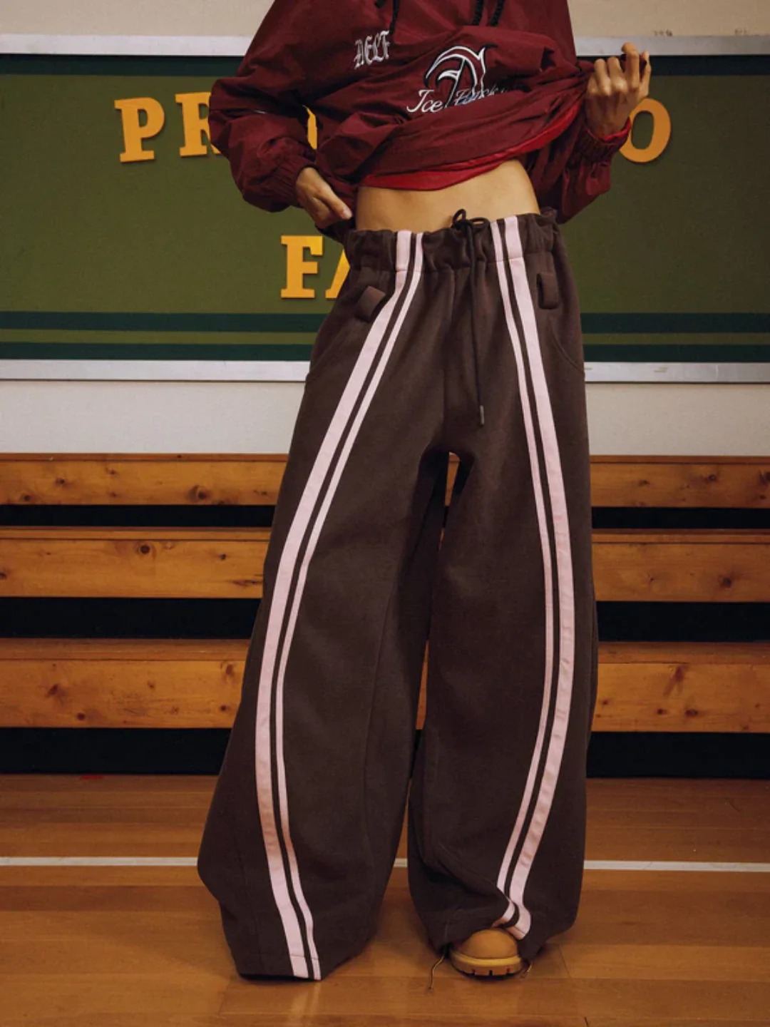 Baggy Barrel Sweatpants - Image 7