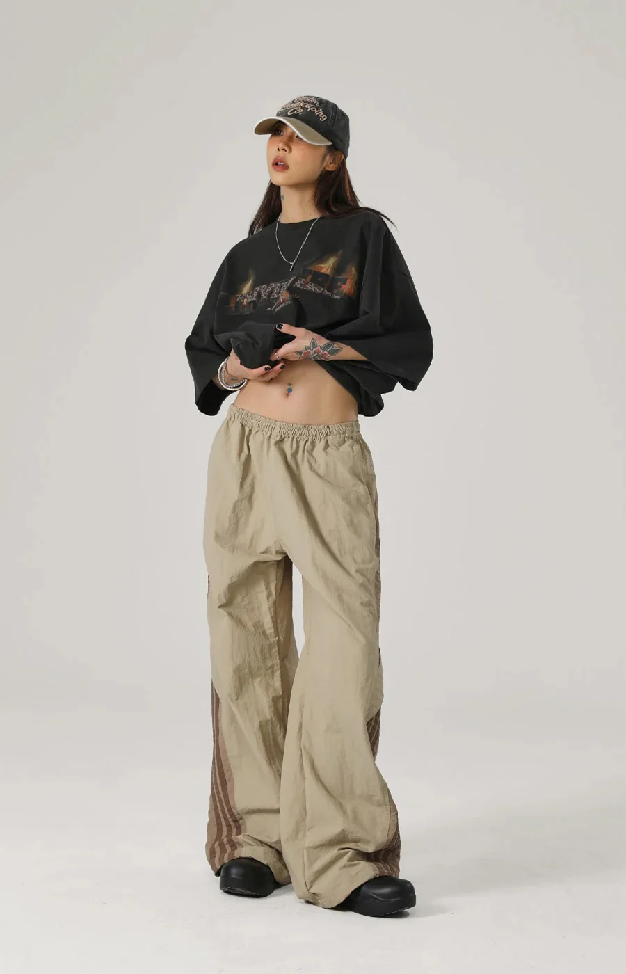City Nylon Pants - Image 6
