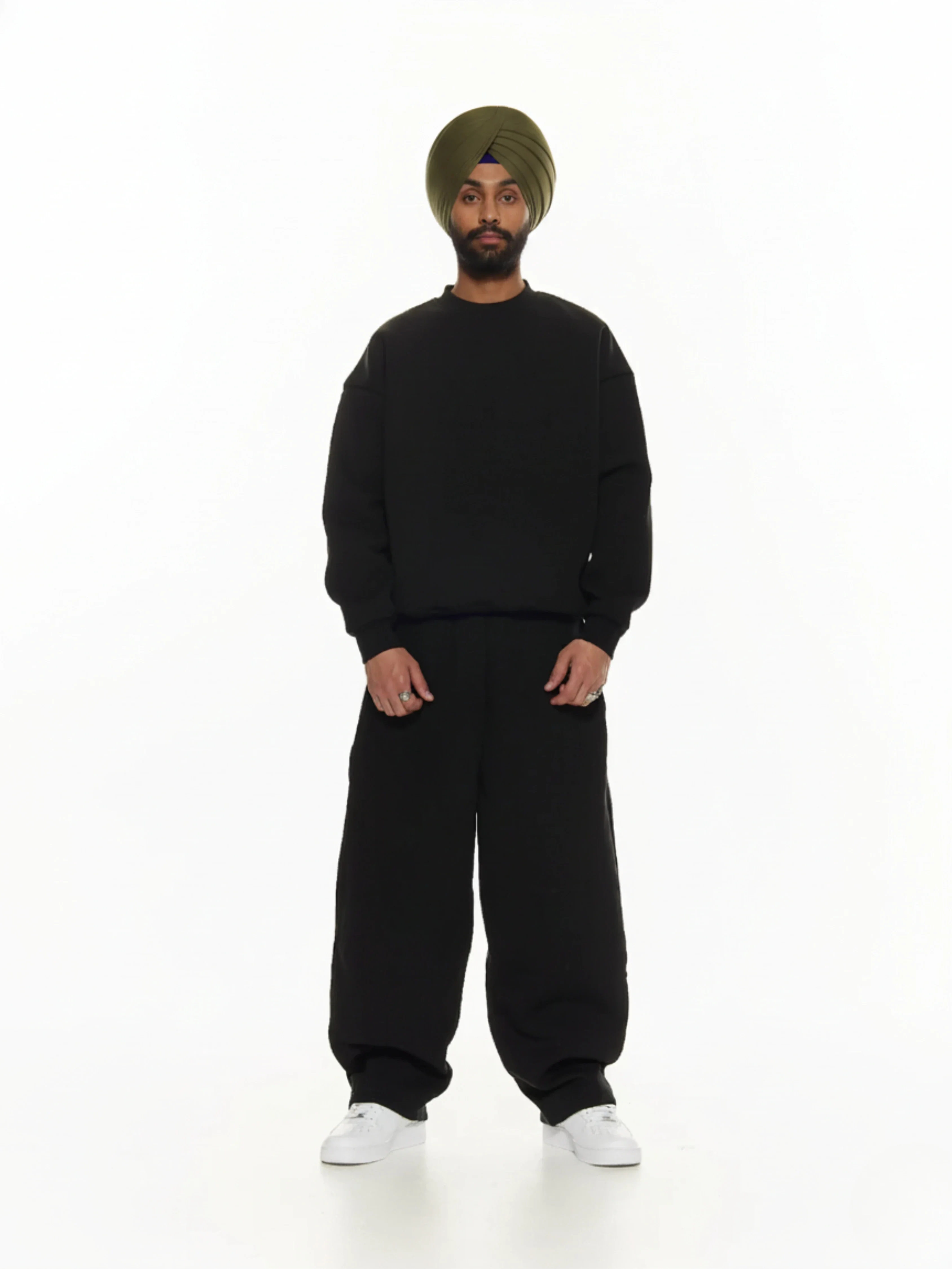 Cozy Sweatshirt and Sweat - Image 20