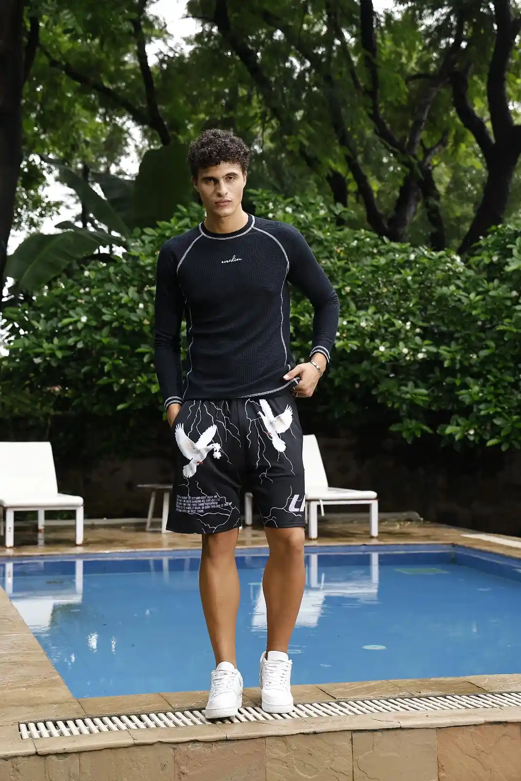 PEACE SHORTS - Image 6