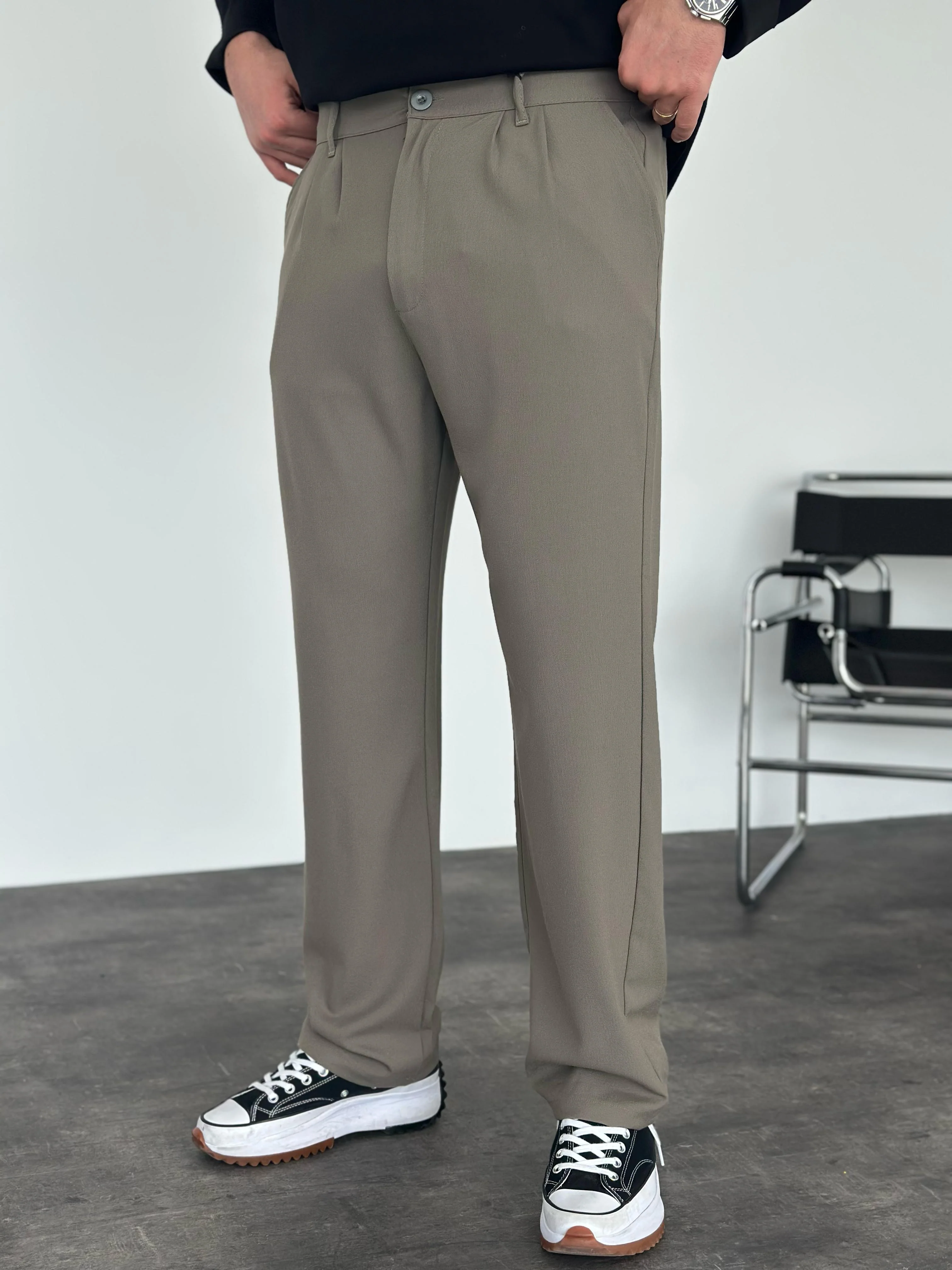 Pleated Office Pants - Image 9