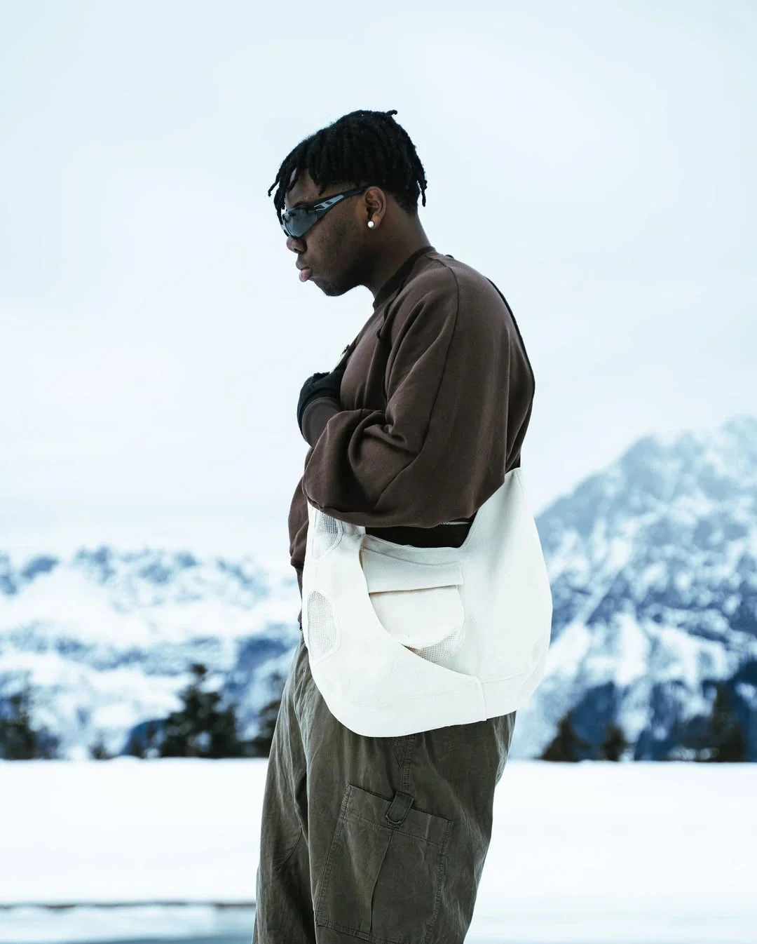 West Sweatshirt - Image 6